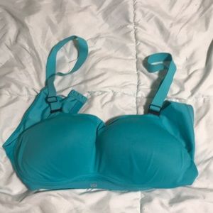 Victoria’s Secret sports bra